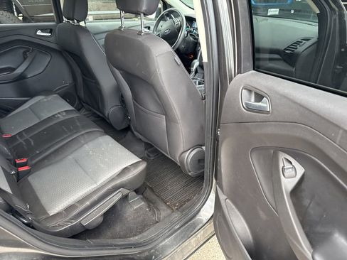 Used 2019 Ford Escape SE AWD/4WD image 26