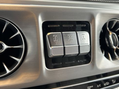 Used 2021 Mercedes-Benz G 63 AMG 4MATIC image 35