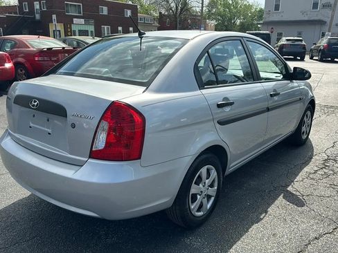 Used 2009 Hyundai Accent GLS image 5