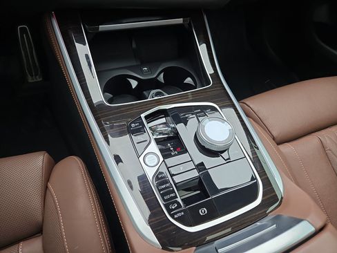 Certified 2024 BMW X5 xDrive40i w/ Executive Package image 22