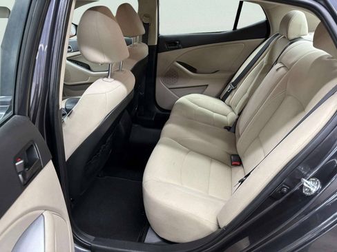 Used 2015 Kia Optima LX FWD image 16