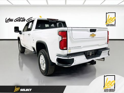 Certified 2025 Chevrolet Silverado 3500 LTZ w/ LTZ Convenience Package image 7