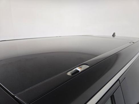 Used 2025 Rivian R1S Adventure image 13