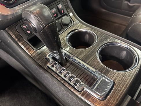 Used 2017 GMC Acadia Limited SLT image 16