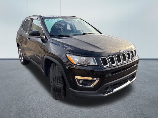 Used 2021 Jeep Compass Limited w/ Sun and Sound Group AWD/4WD image 5