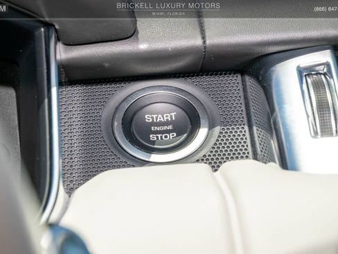 Used 2022 Land Rover Range Rover Sport SVR Carbon Edition AWD/4WD image 34