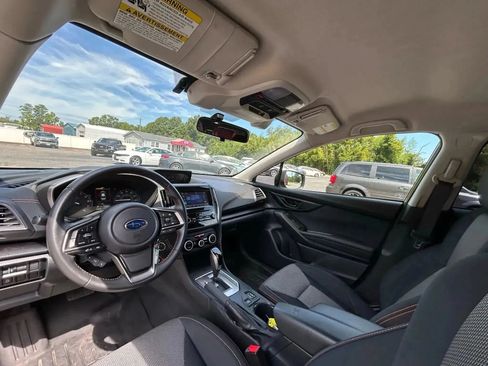 Used 2023 Subaru Crosstrek 2.0i Premium AWD/4WD image 26