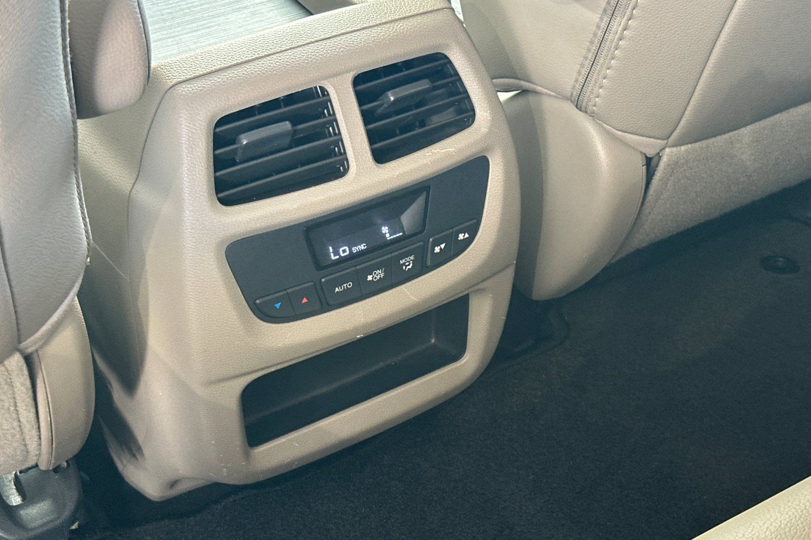 Used 2016 Honda Pilot EX-L image 16