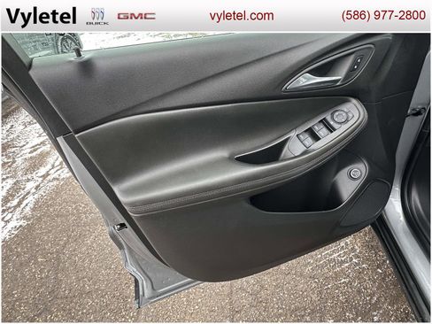 Used 2024 Buick Encore GX Preferred w/ Comfort Package image 14