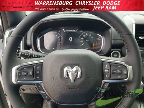New 2026 RAM 1500 Laramie AWD/4WD image 17