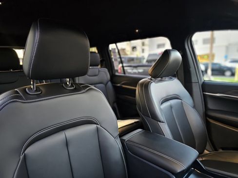 New 2026 Jeep Grand Cherokee L Limited AWD/4WD image 27