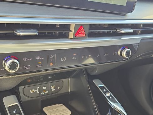 New 2026 Kia Sorento SX AWD/4WD image 26
