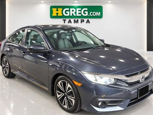 Used 2017 Honda Civic EX-L image 4