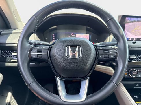 Used 2023 Honda Accord Touring image 22