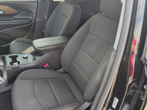 Used 2021 GMC Terrain SLE w/ Driver Convenience Package FWD image 11
