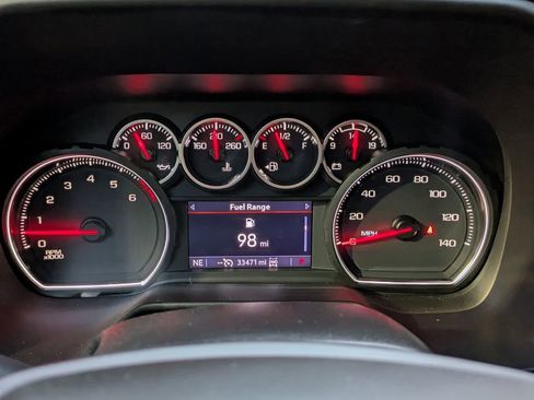 Used 2021 Chevrolet Suburban Z71 w/ Rear Media and Nav Package AWD/4WD image 30