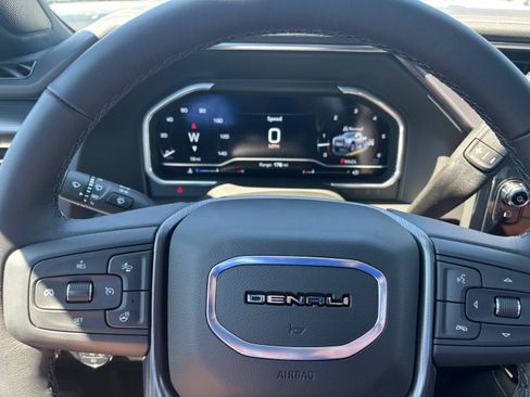 New 2025 GMC Sierra 2500 Denali Ultimate w/ Max Trailering Package image 14