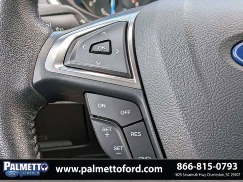 Used 2019 Ford Edge SEL FWD image 23