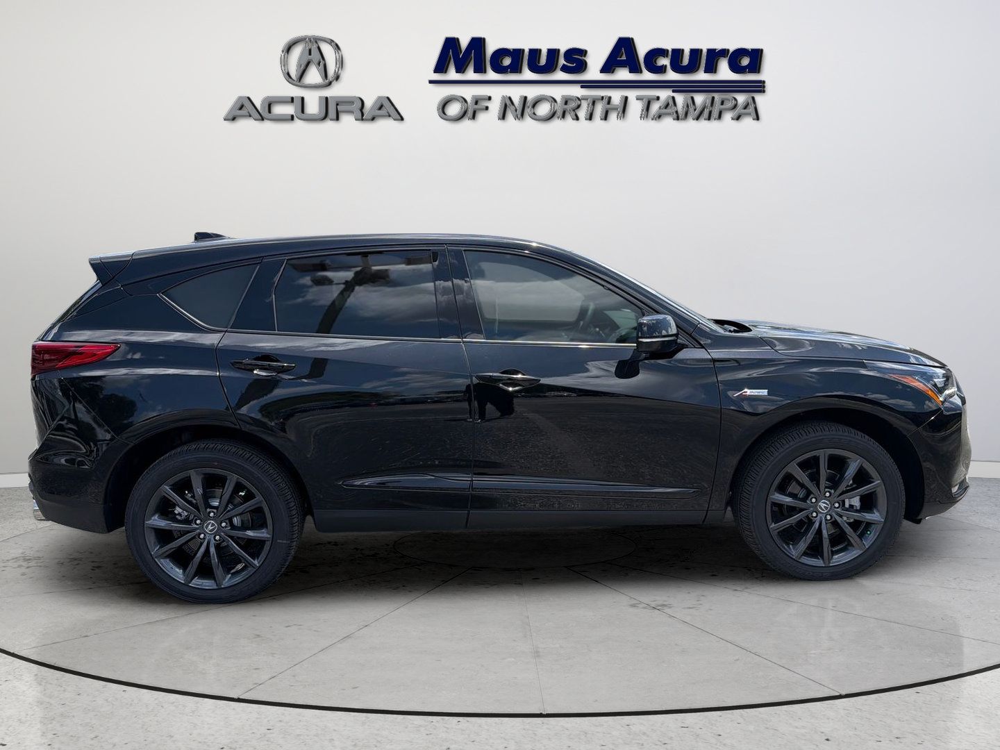 New 2026 Acura RDX w/ Advance Package AWD/4WD image 3