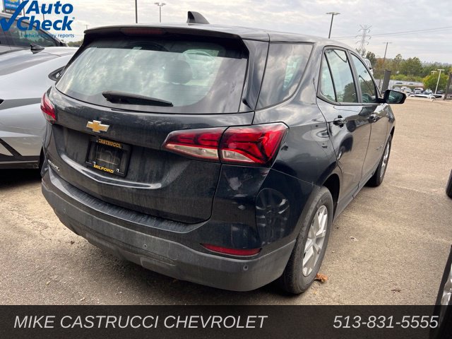 Used 2024 Chevrolet Equinox LS w/ Driver Confidence II Package FWD image 3