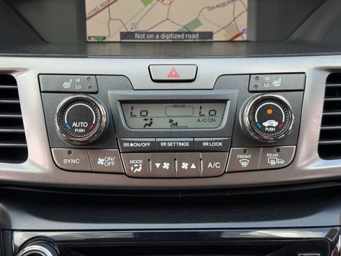 Used 2014 Honda Odyssey EX-L image 26