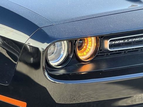 Certified 2023 Dodge Challenger SXT image 6