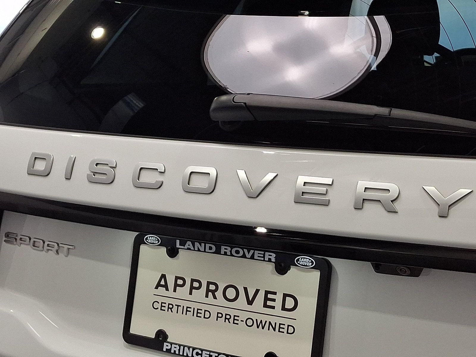 Certified 2025 Land Rover Discovery Sport S AWD/4WD image 32