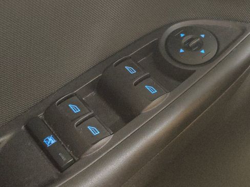 Used 2016 Ford Focus SE FWD image 27