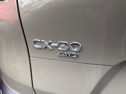 Used 2025 MAZDA CX-30 Carbon AWD/4WD image 9