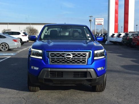 Used 2024 Nissan Frontier SL w/ Technology Package image 2