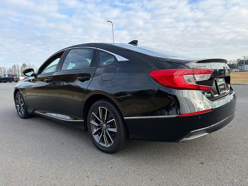 Used 2022 Honda Accord EX-L image 4