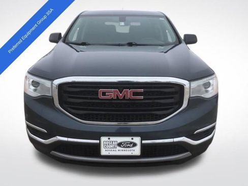 Used 2019 GMC Acadia SLE image 2