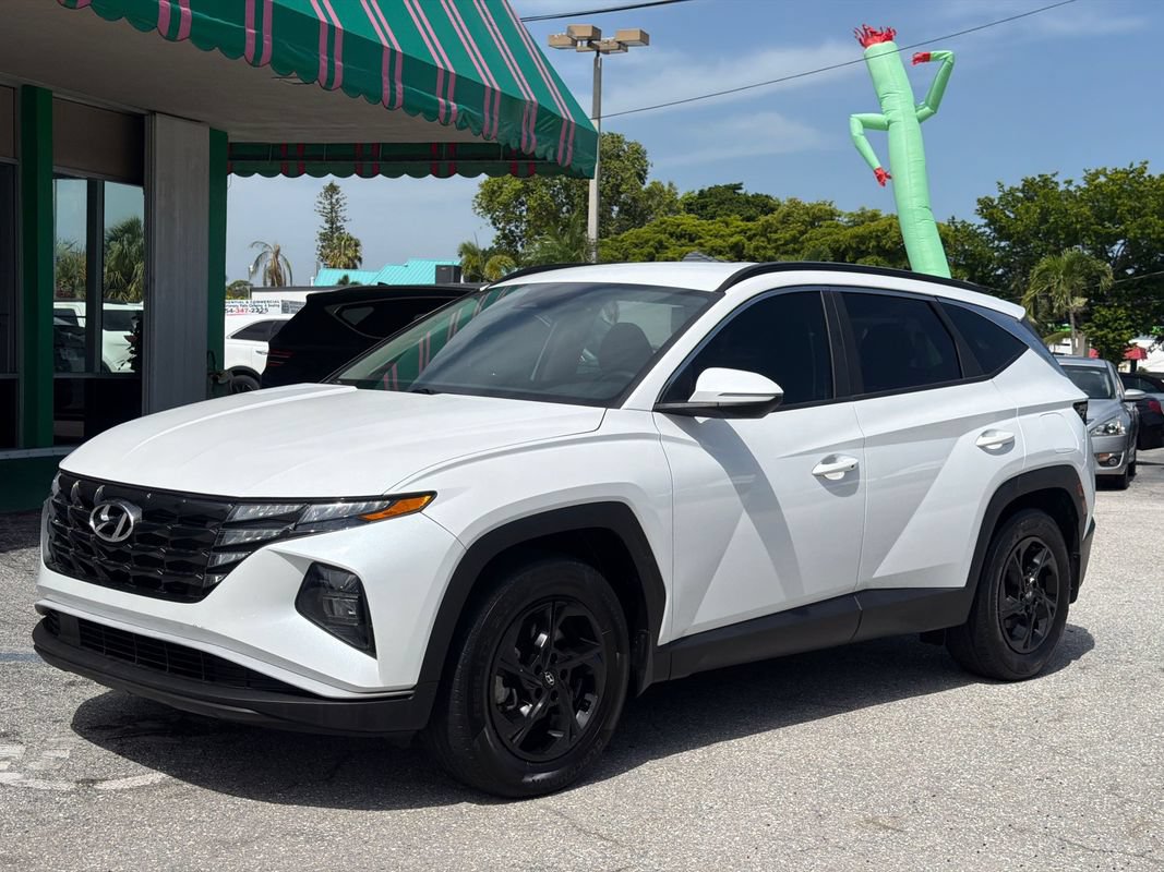Used 2022 Hyundai Tucson SEL FWD image 1