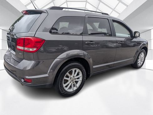 Used 2015 Dodge Journey SXT w/ Flexible Seating Group image 6