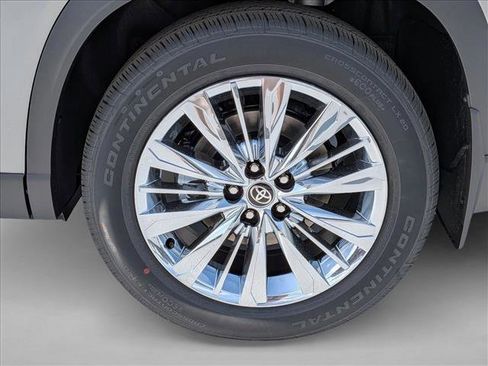 New 2026 Toyota Grand Highlander AWD image 10