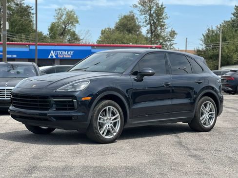 Used 2019 Porsche Cayenne AWD/4WD image 1