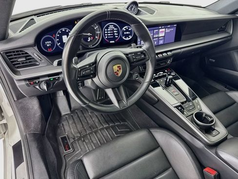 Certified 2020 Porsche 911 Carrera 4S AWD/4WD image 4