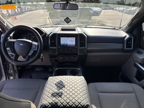 Used 2022 Ford F350 XLT w/ XLT Premium Package AWD/4WD image 28