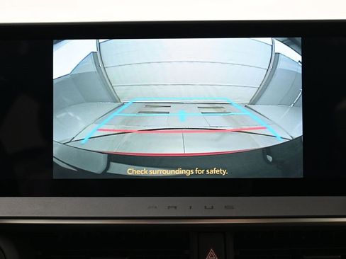 Certified 2025 Toyota Prius XLE image 20