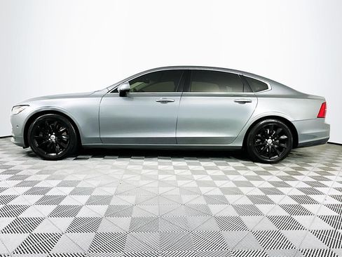 Used 2018 Volvo S90 T6 Momentum w/ Convenience Package image 22