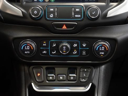 Used 2019 GMC Terrain SLT w/ Preferred Package AWD/4WD image 23