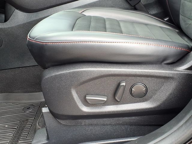 Used 2024 Ford Edge ST-Line AWD/4WD image 15