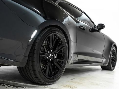 Used 2017 Chevrolet Camaro ZL1 RWD image 13