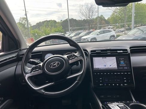 Used 2024 Hyundai Tucson Limited image 8