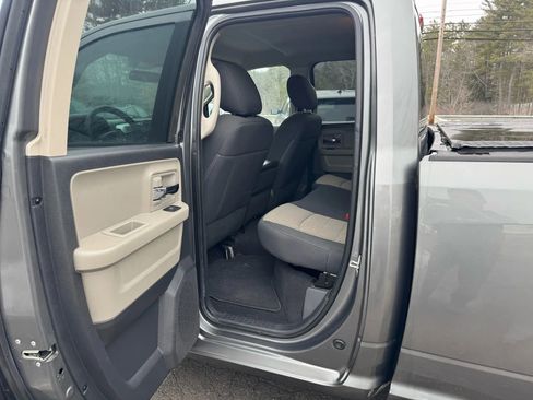 Used 2012 RAM 1500 Classic SLT AWD/4WD image 10