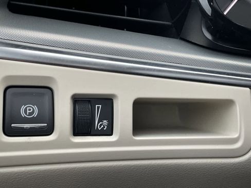 Certified 2023 Cadillac XT5 Premium Luxury w/ LPO, Floor Liner Package image 30