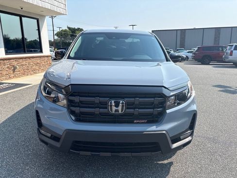Used 2024 Honda Ridgeline Sport image 11