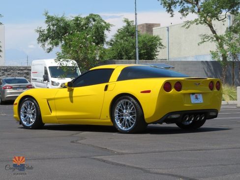 Used 2009 Chevrolet Corvette Coupe w/ Preferred Equipment Group RWD image 13