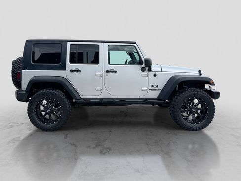 Used 2007 Jeep Wrangler Unlimited X AWD/4WD image 9