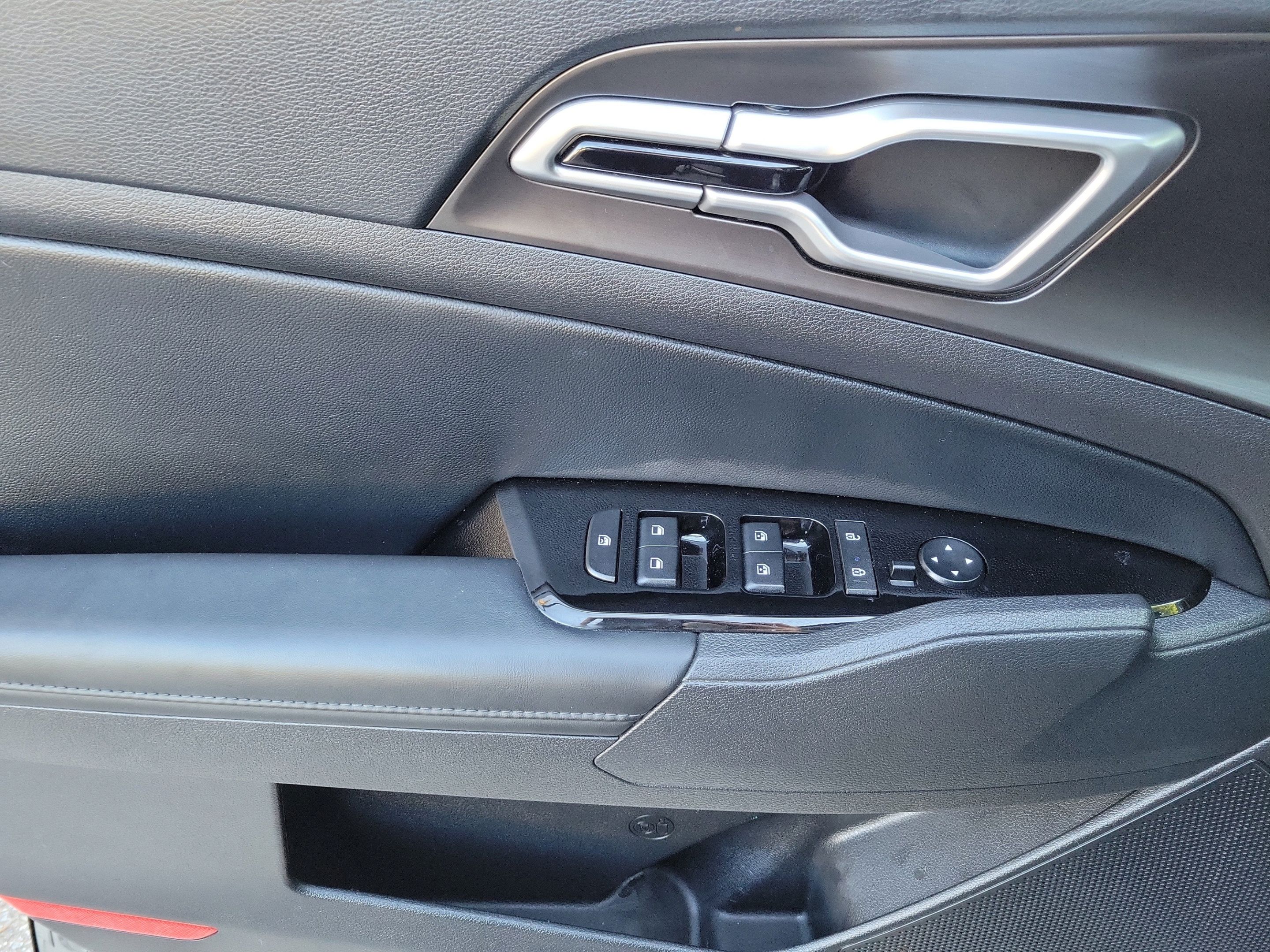 Certified 2024 Kia Sportage EX FWD image 13